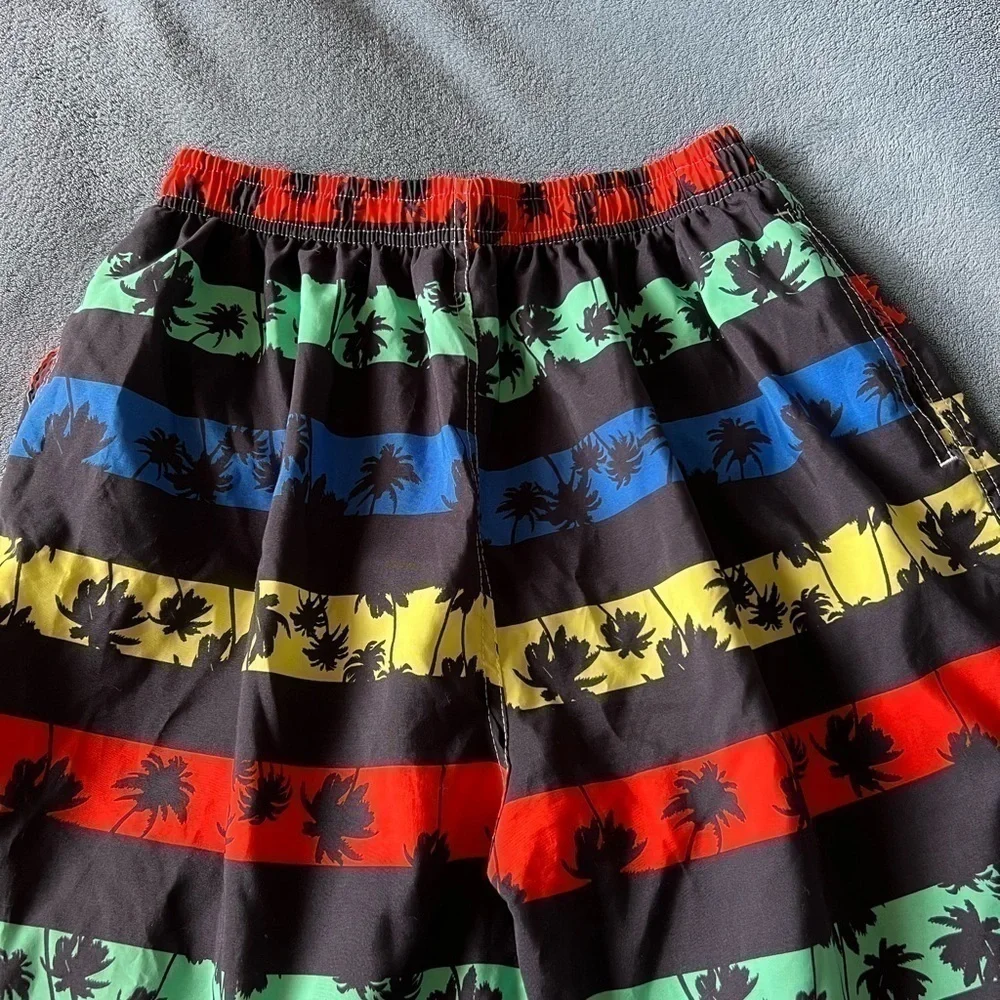 Comfort fit swim shorts size L